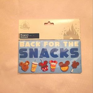 Disney Parks Magnet "Back for the Snacks"